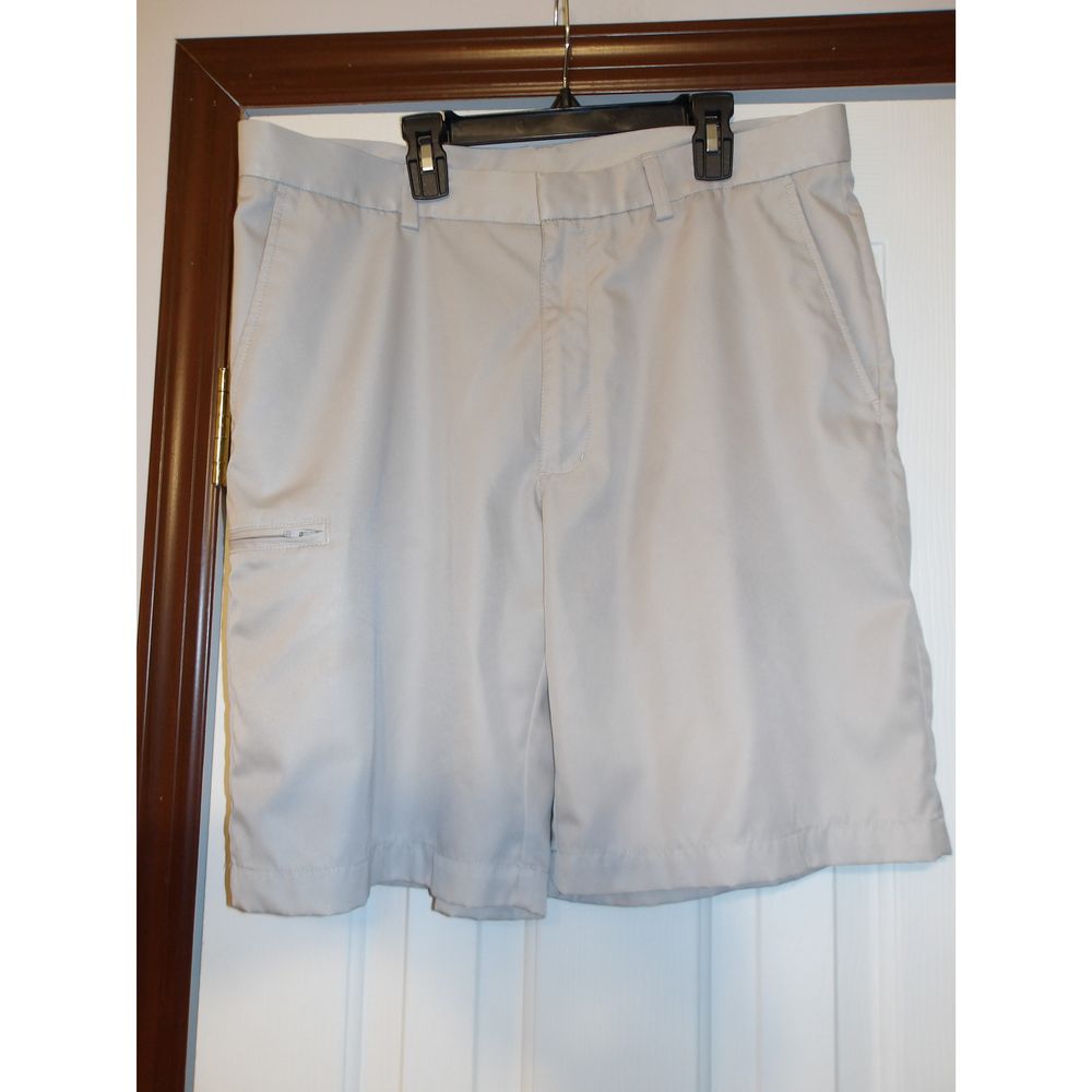 Grand Slam Brand Classic Light Beige Golf Shorts Casual Athletic Comfort Wear